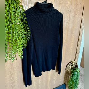 Basic Black Turtleneck 🖤